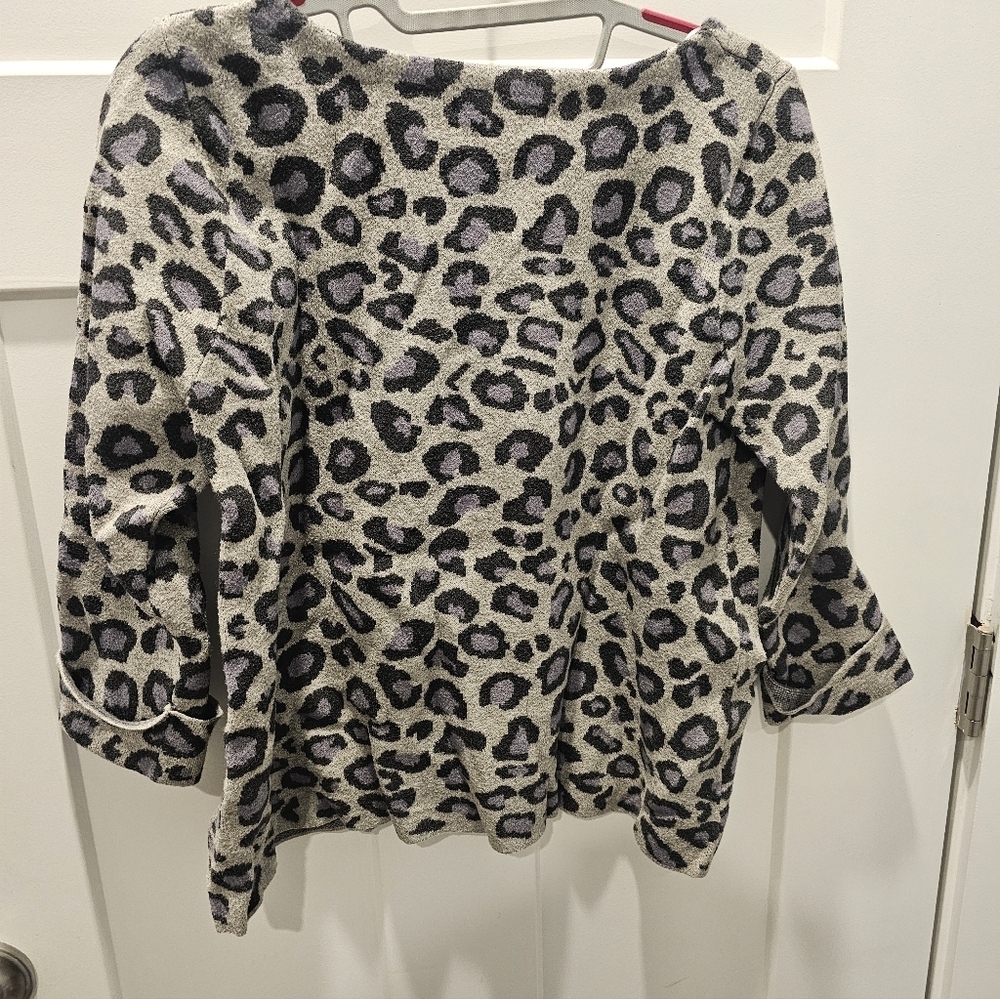 Tahari Leopard Print Sweater Top Gray Black Purple Animal Print Women’s XL - Picture 3 of 8